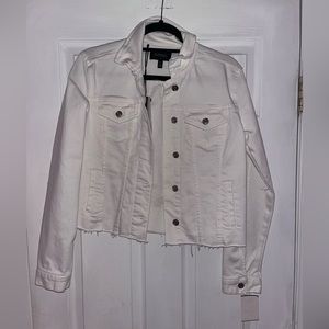 White Jean Jacket !!NWT!!